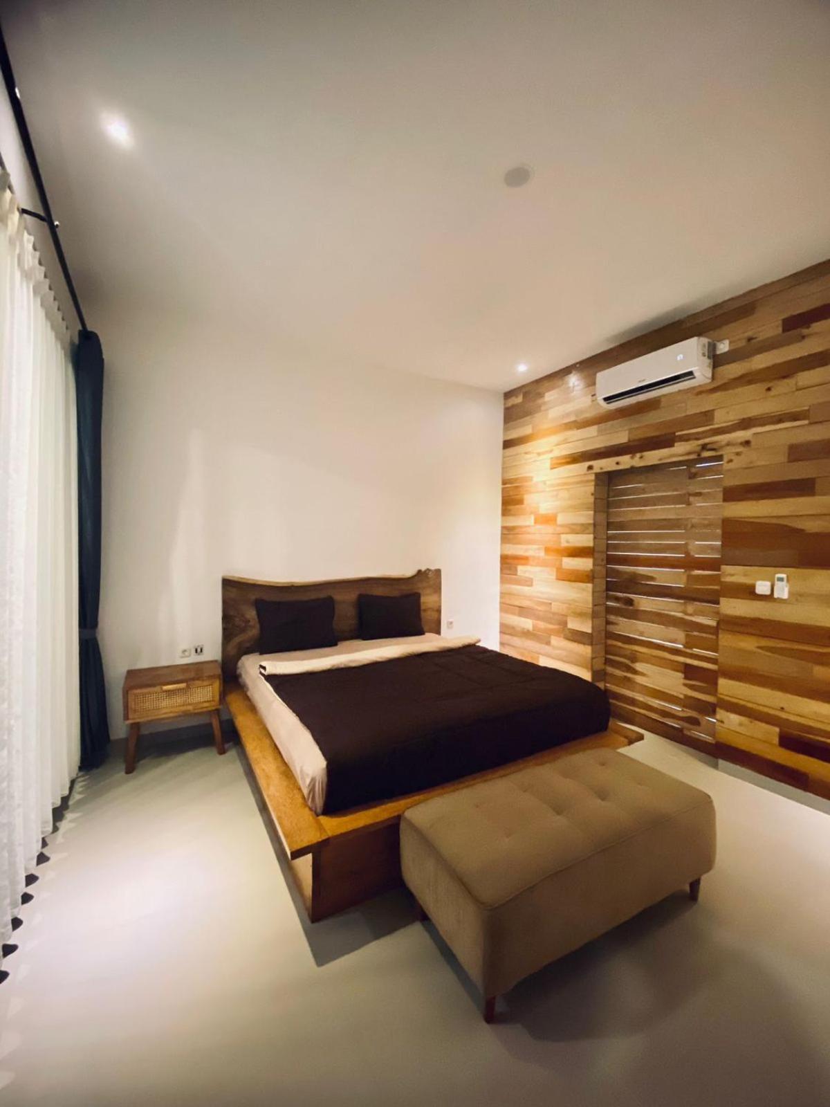 Zavana Rooms & Restaurant Tanjungkarang Eksteriør billede