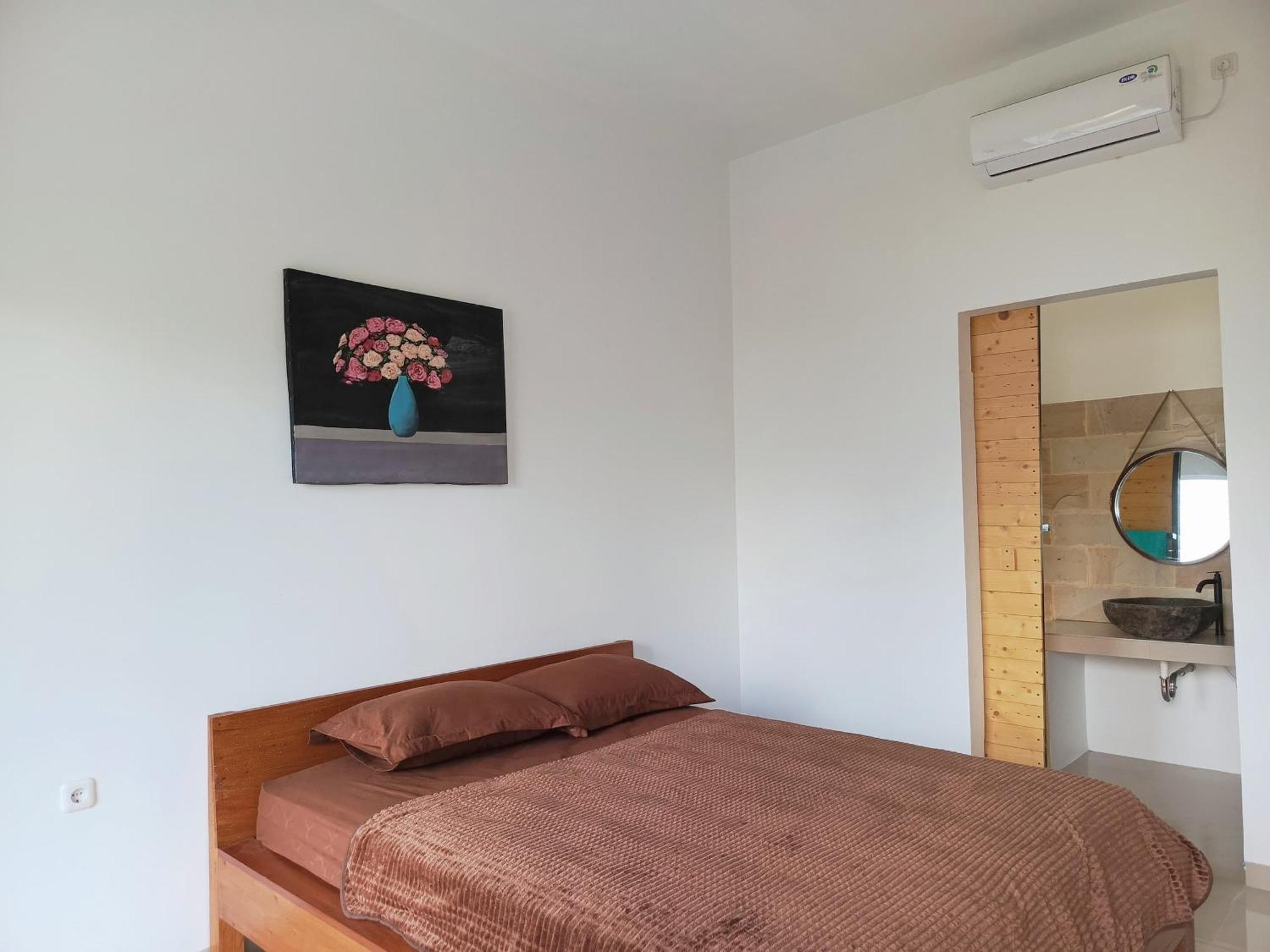 Zavana Rooms & Restaurant Tanjungkarang Eksteriør billede